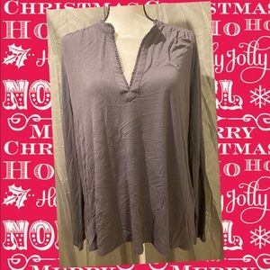 Ladies size M Banana Republic LS top grey